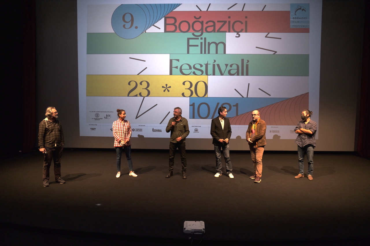 “Kafes” Filminin Ekibi 9. Boğaziçi Film Festivali’nde İzleyici Karşısına Çıktı